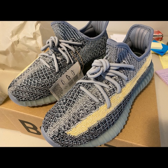 Yeezy 350 Ash blue size 6 - Picture 4 of 8